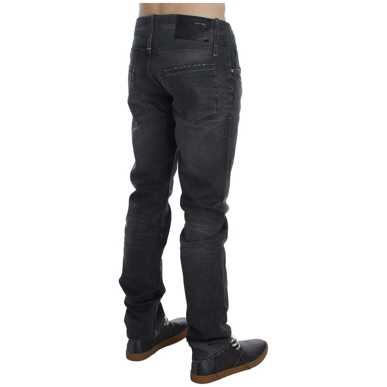 Acht Elevate Your Style with Timeless Gray Jeans