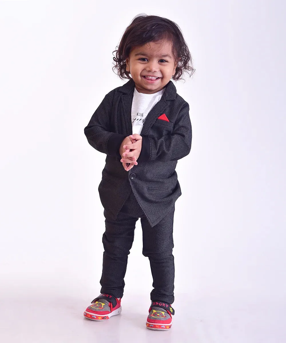 Black Coat Suit with a Pocket Square for Party for Boys