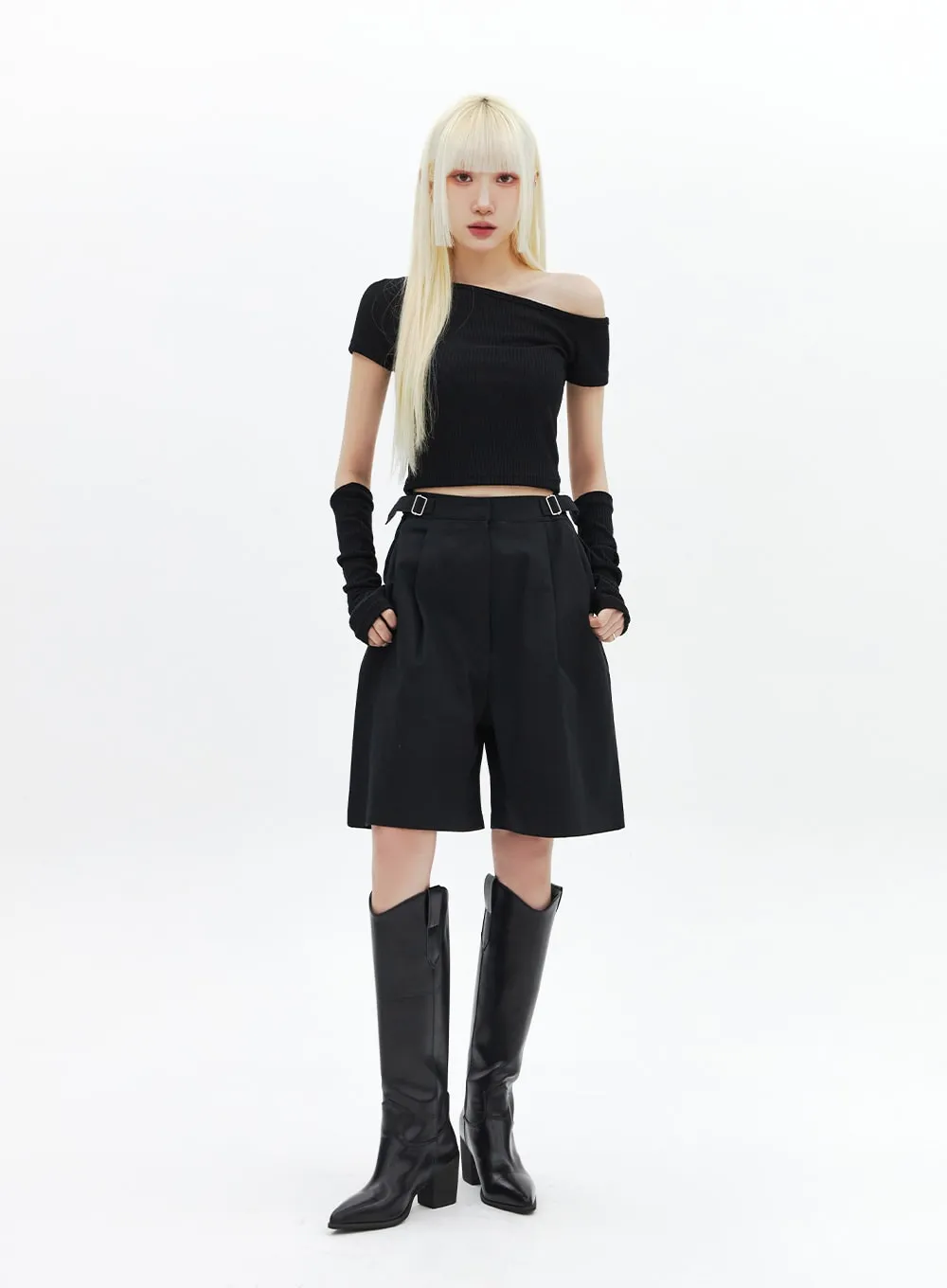 Buckle Bermuda Shorts BA313