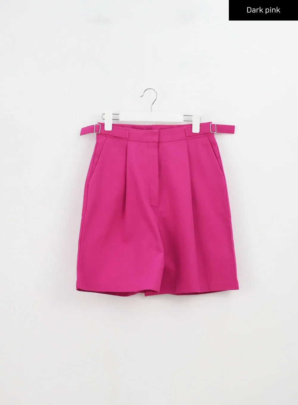 Buckle Bermuda Shorts BA313