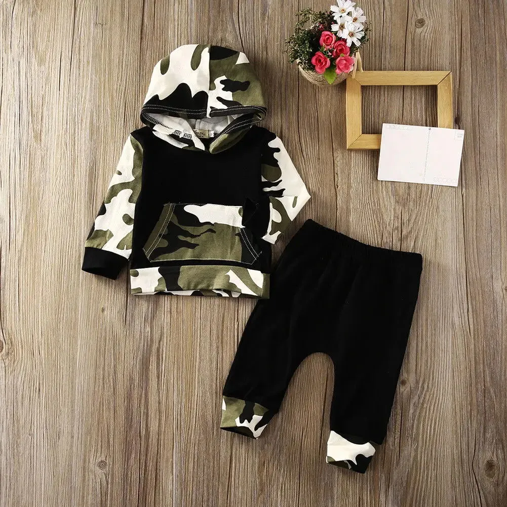 Camouflage Hooded Cotton Tops and Pants Outfits Set