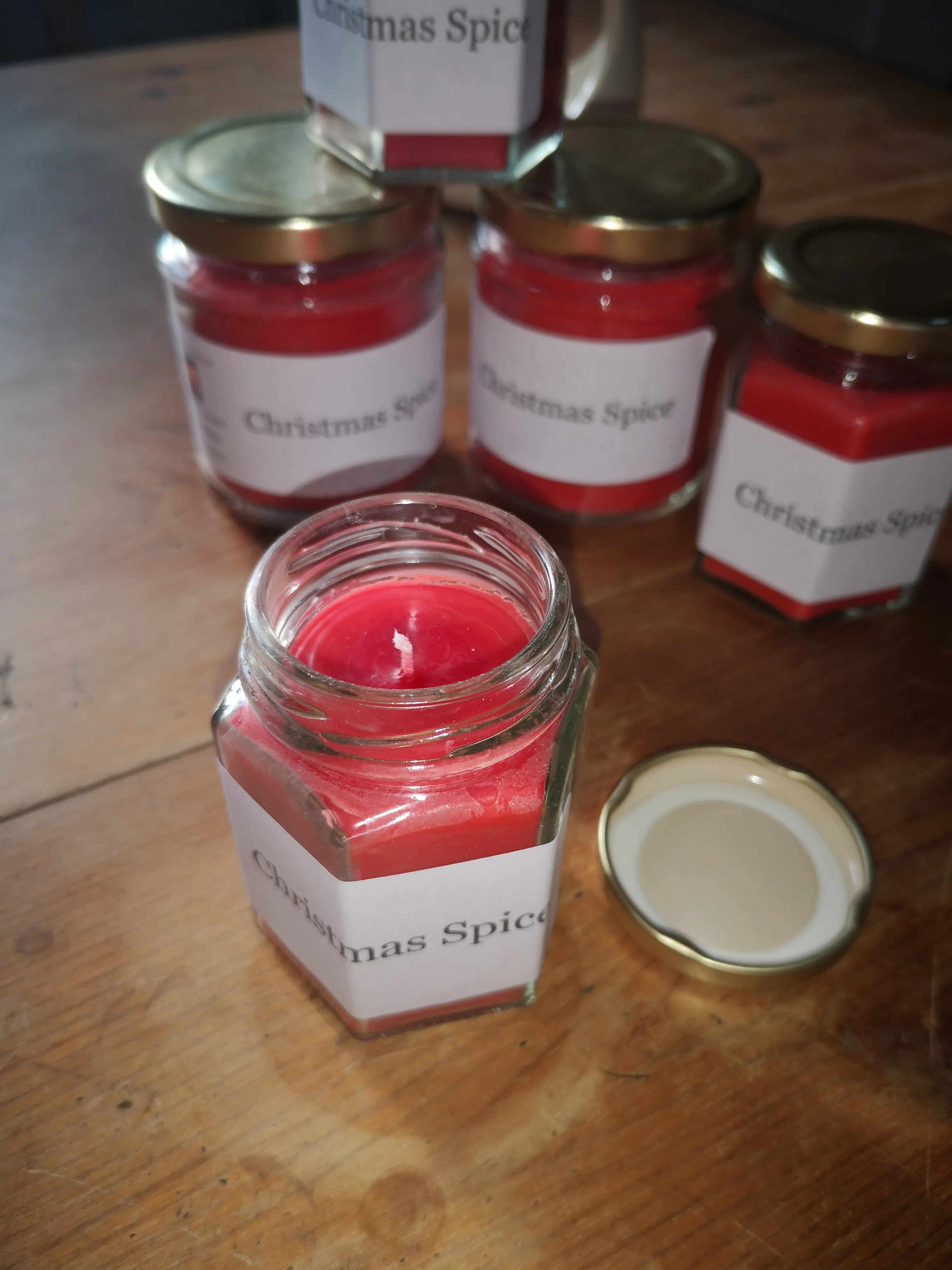 Hand poured soy wax candles & melts. Christmas Spice