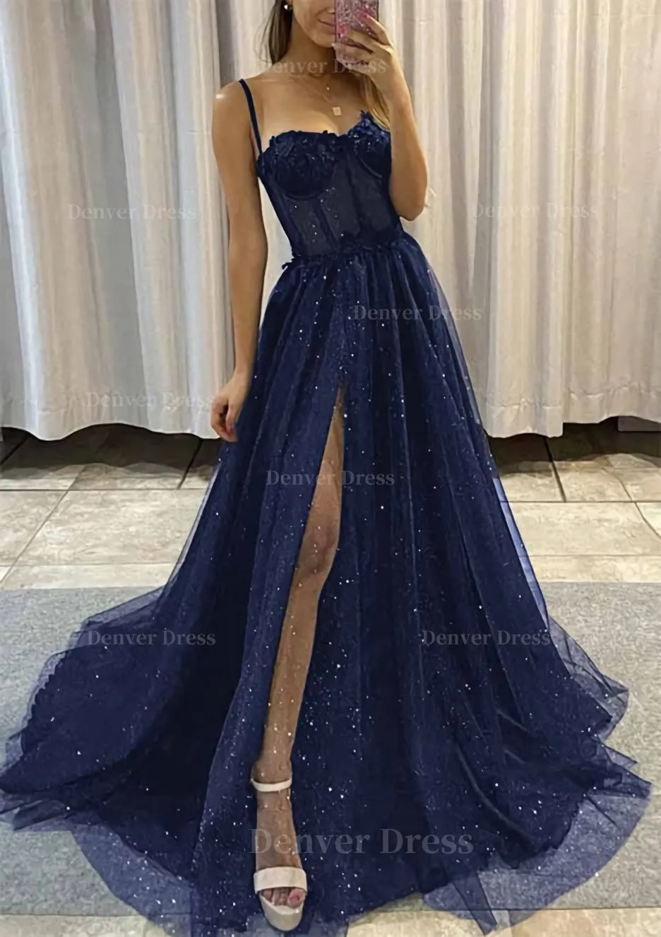 kamahe A-line Sweetheart Spaghetti Straps Sweep Train Tulle Glitter Prom Dress With Appliqued