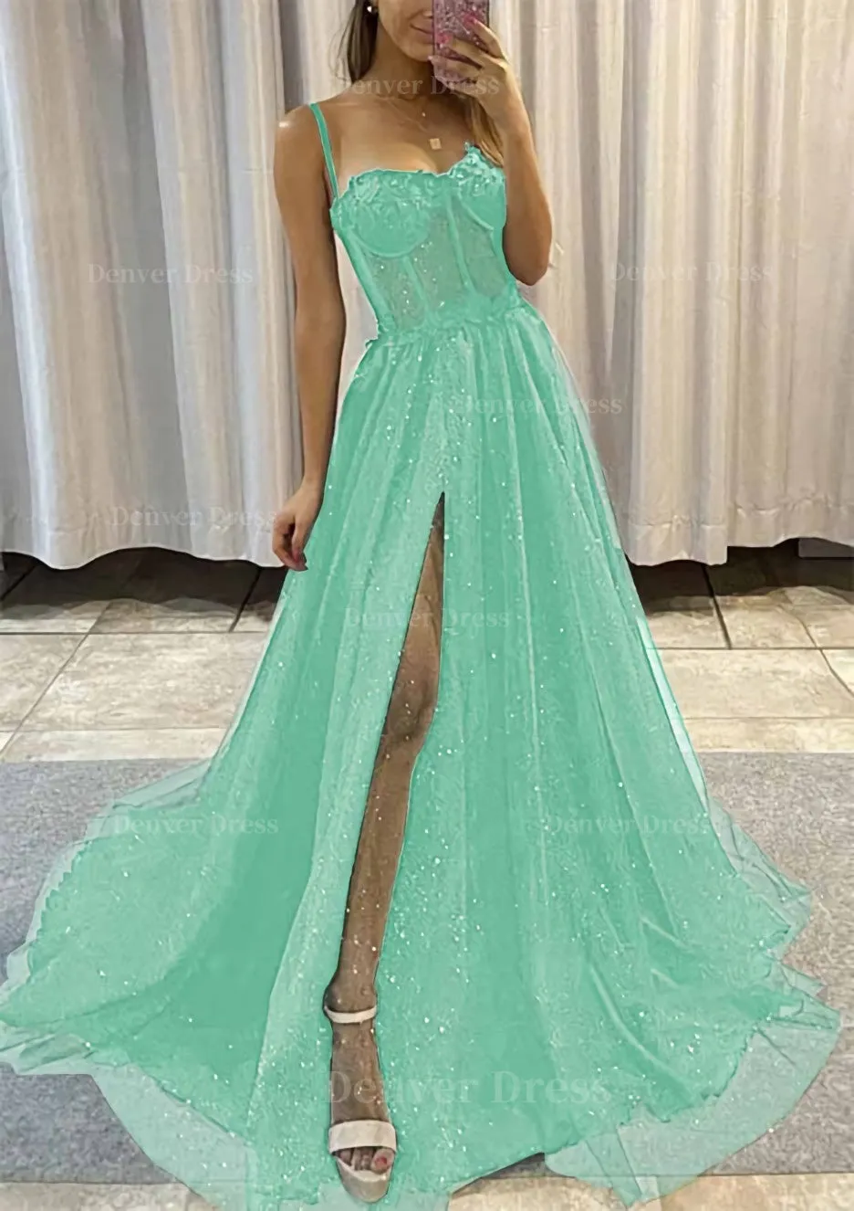 kamahe A-line Sweetheart Spaghetti Straps Sweep Train Tulle Glitter Prom Dress With Appliqued