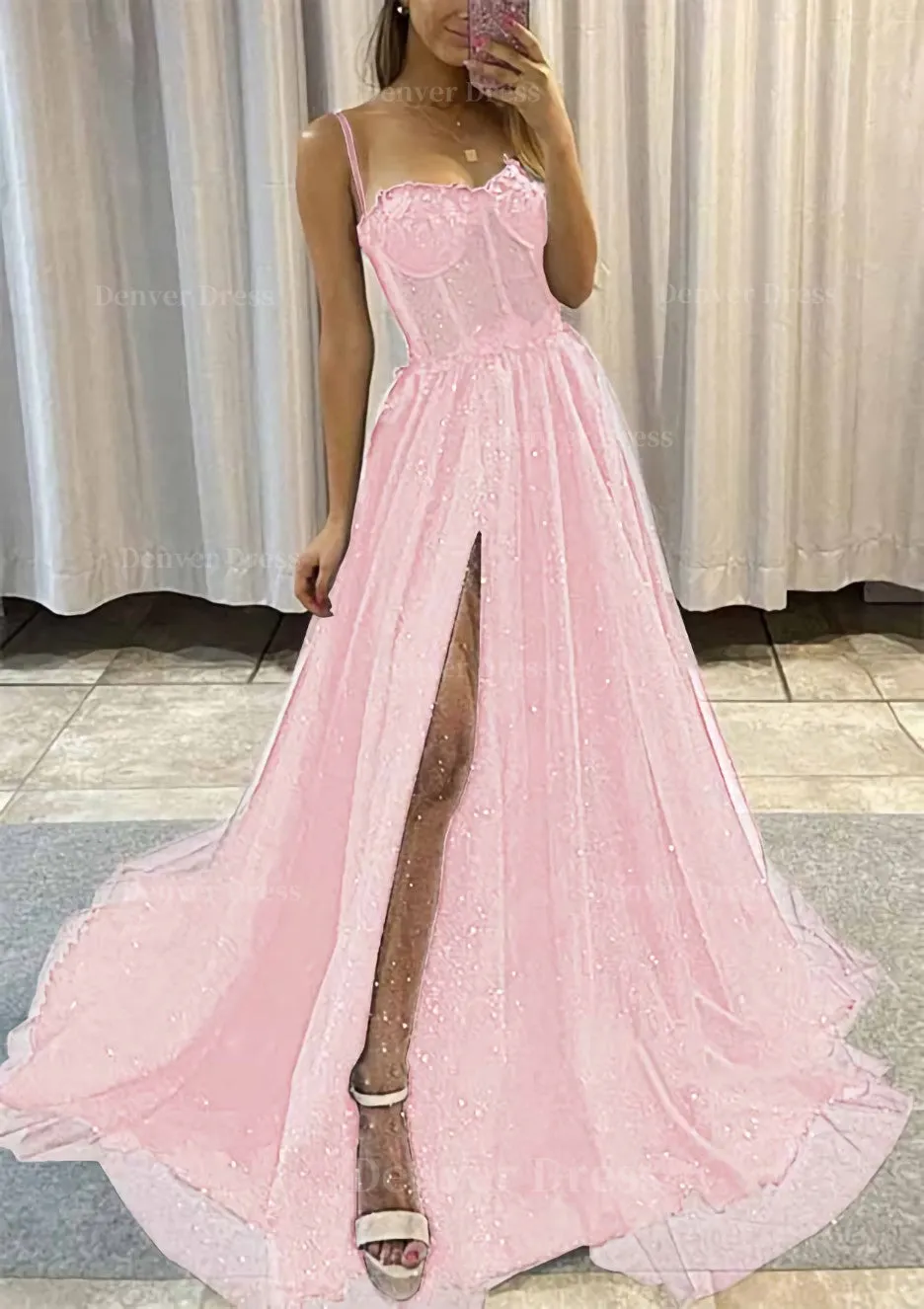 kamahe A-line Sweetheart Spaghetti Straps Sweep Train Tulle Glitter Prom Dress With Appliqued