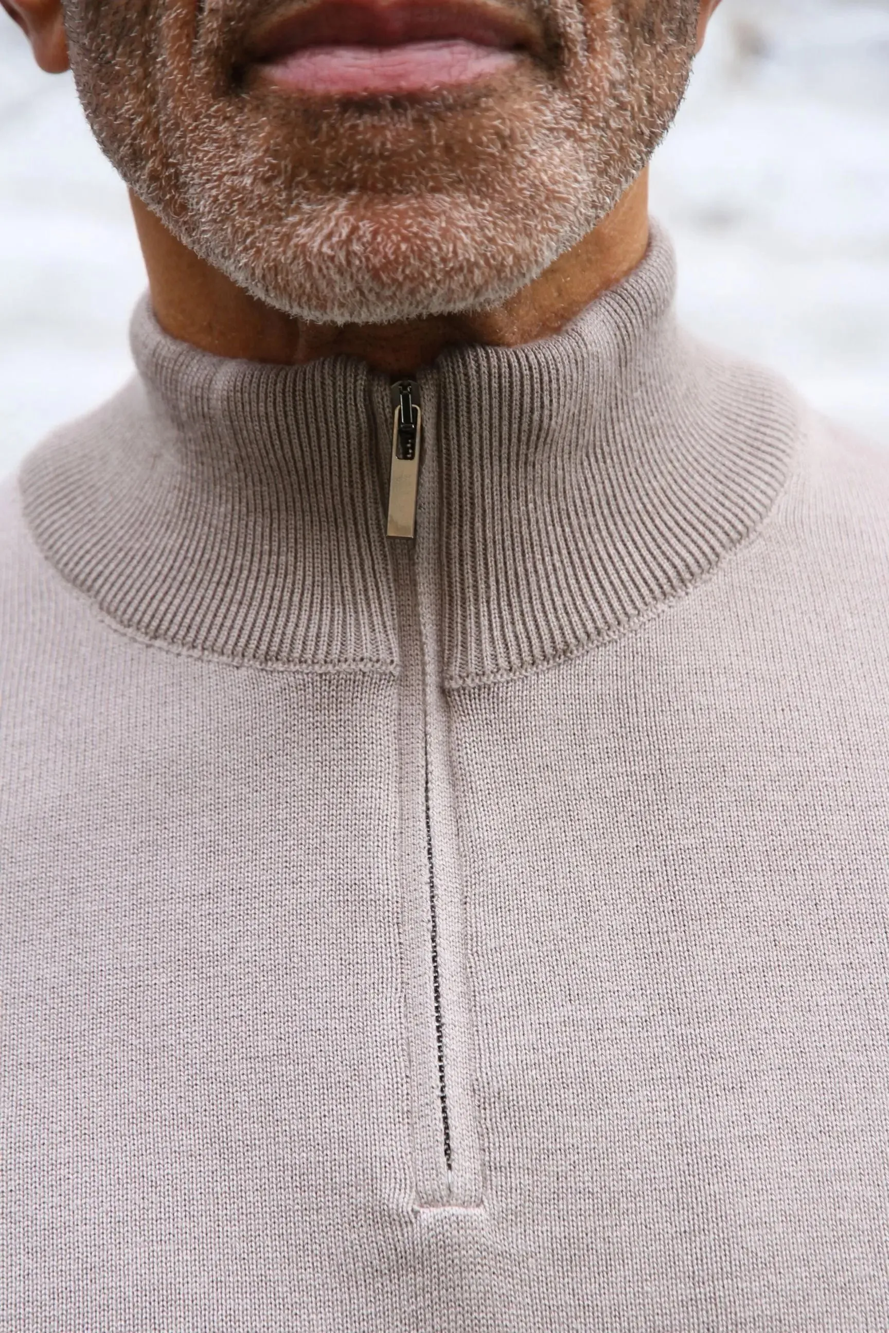 Kingley Knitted Quarter Zip Turtle Neck - Taupe