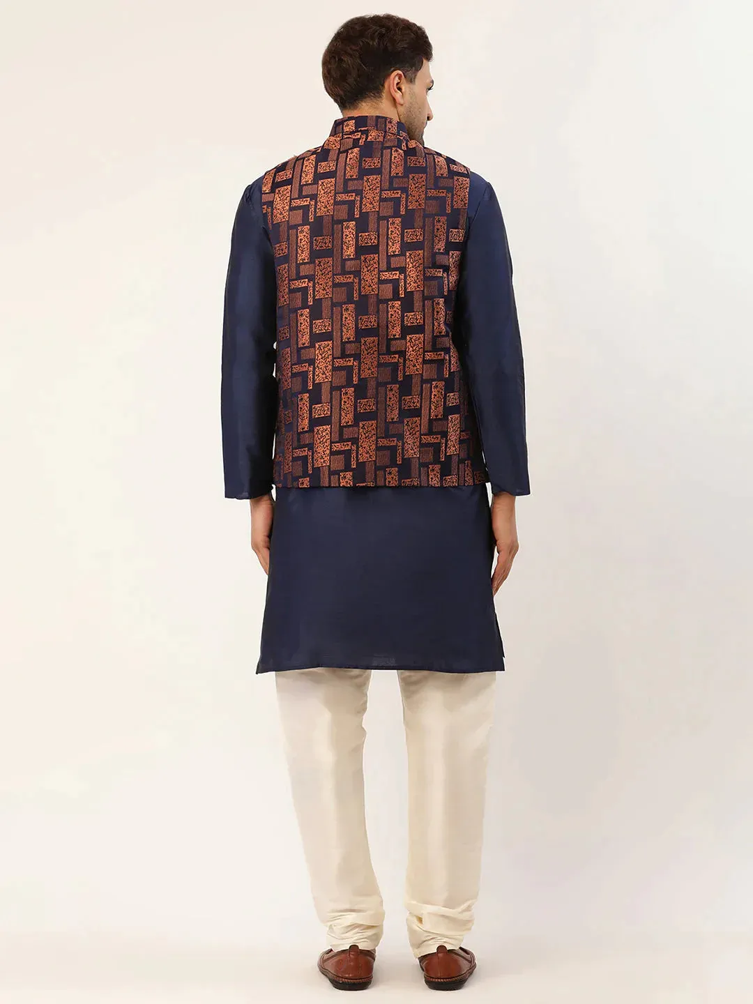 Men'S Solid Kurta Pyjama With Bronze Woven Design Nehru Jacket