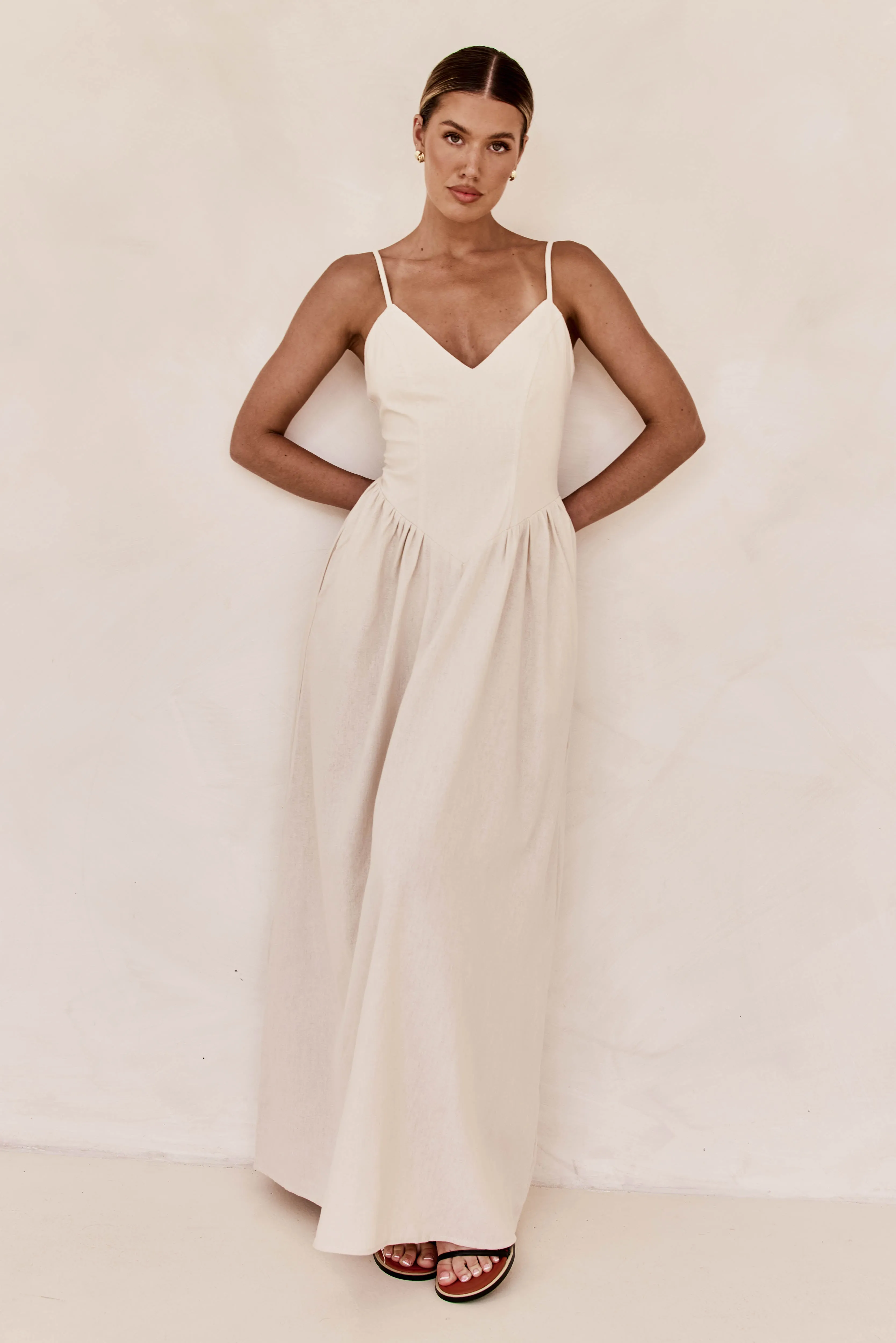 Piper Maxi Dress (Sand)