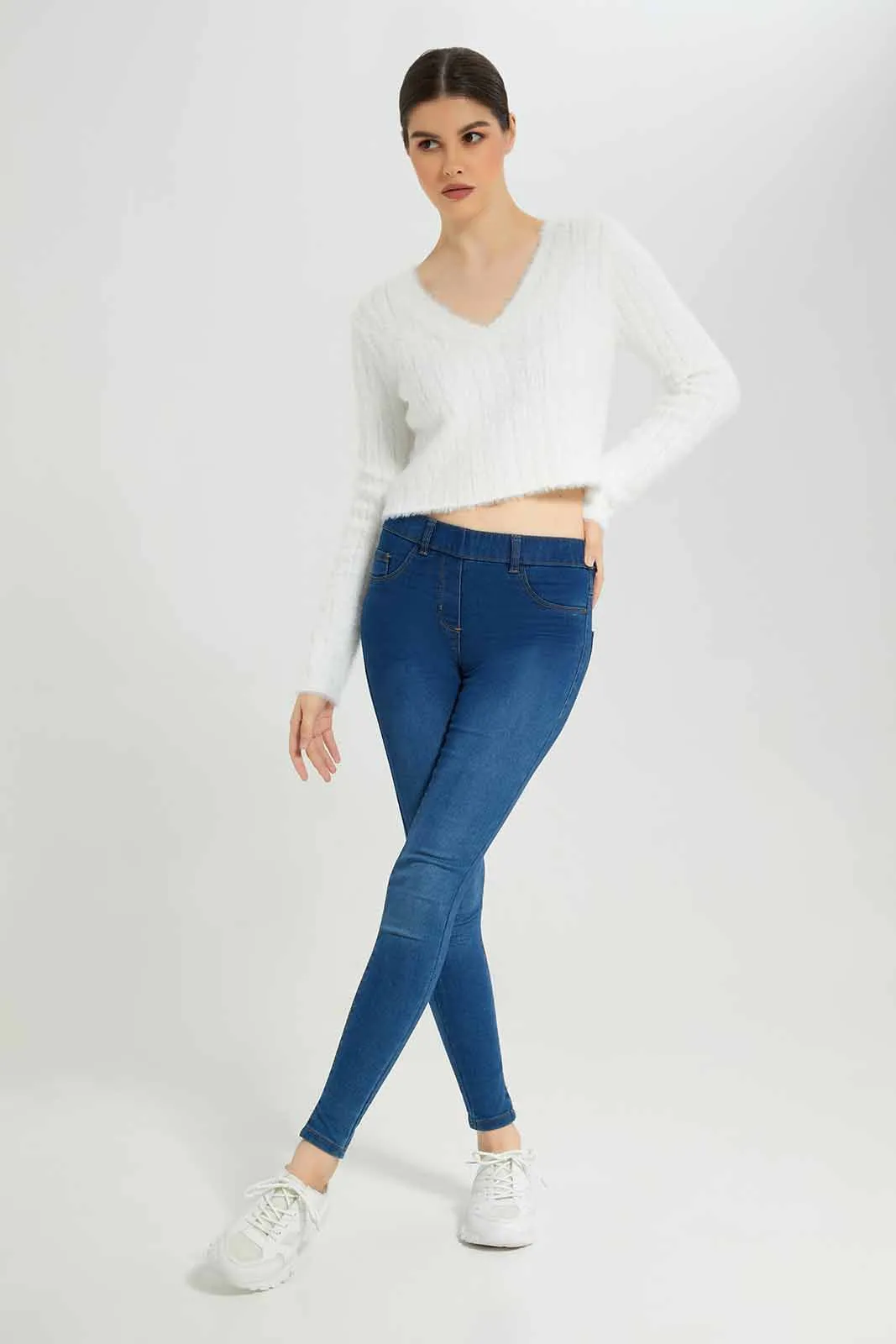 Women Ivory V-Neck Knitted Pullover