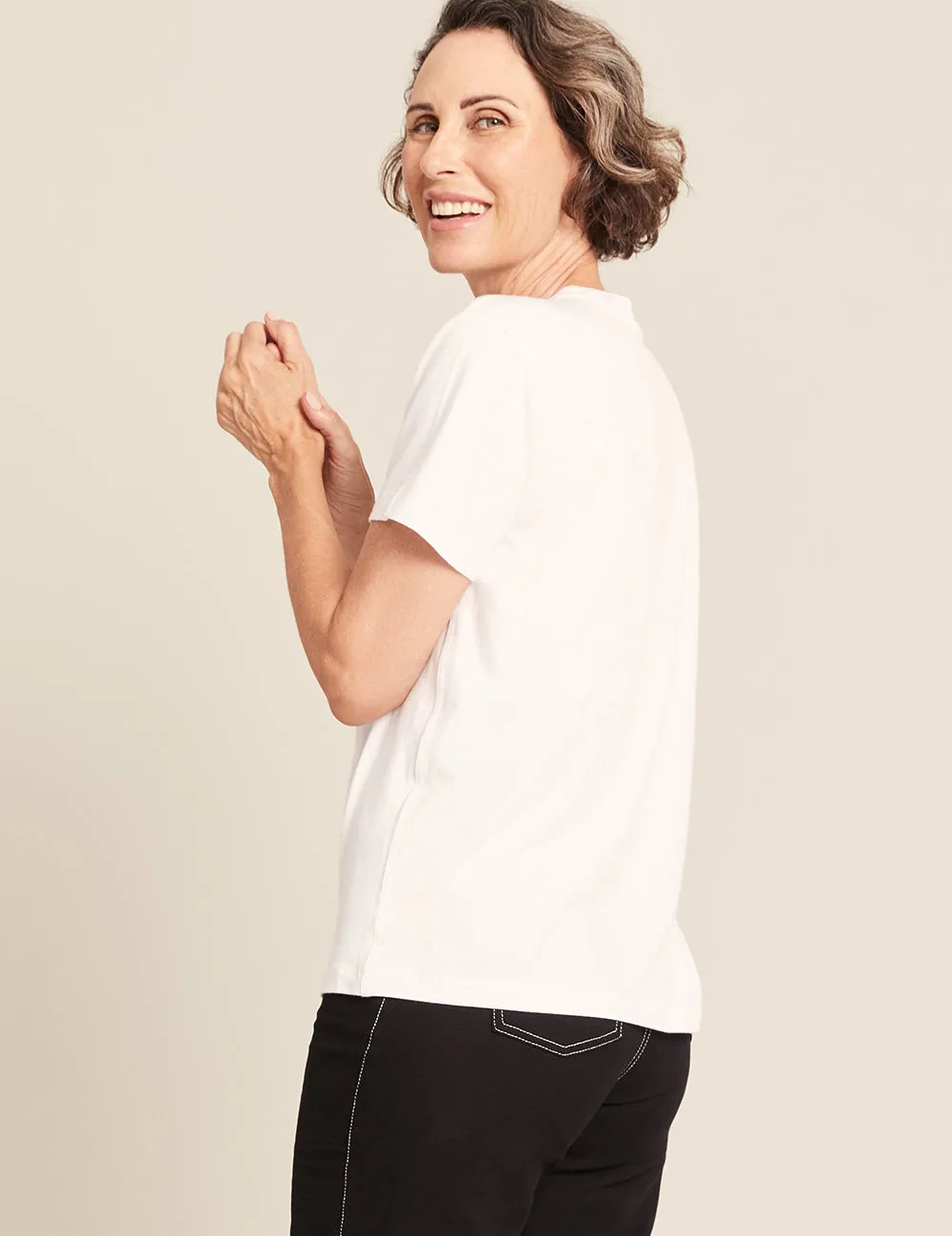 Women's Classic Crew Neck T-Shirt - White